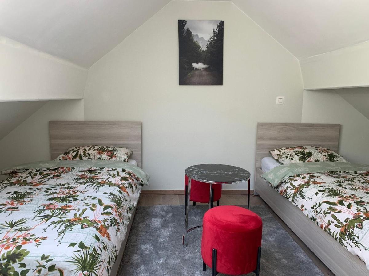 Un Sommeil Paisible Saint-Gilles 外观 照片